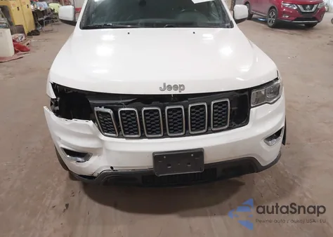 2018 Jeep Grand Cherokee Laredo E 4X4 из США, поврежденный, VIN 1C4RJFAG8JC310657